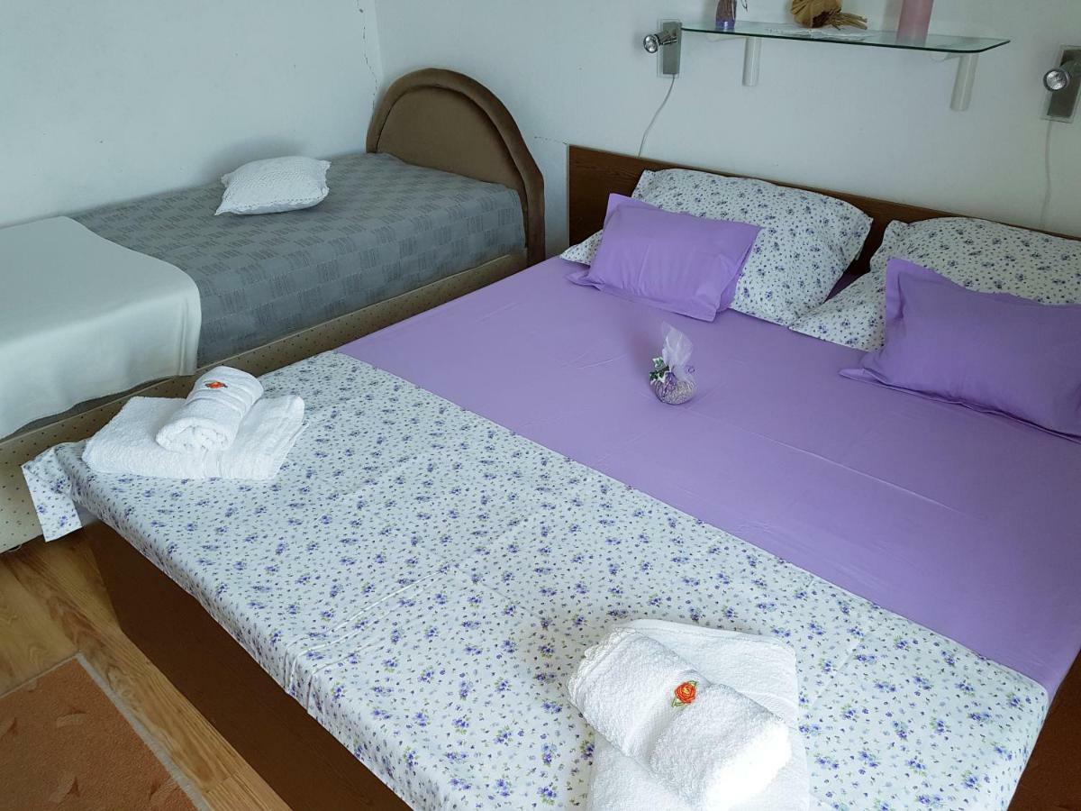 Apartman Kristin 포도카 외부 사진